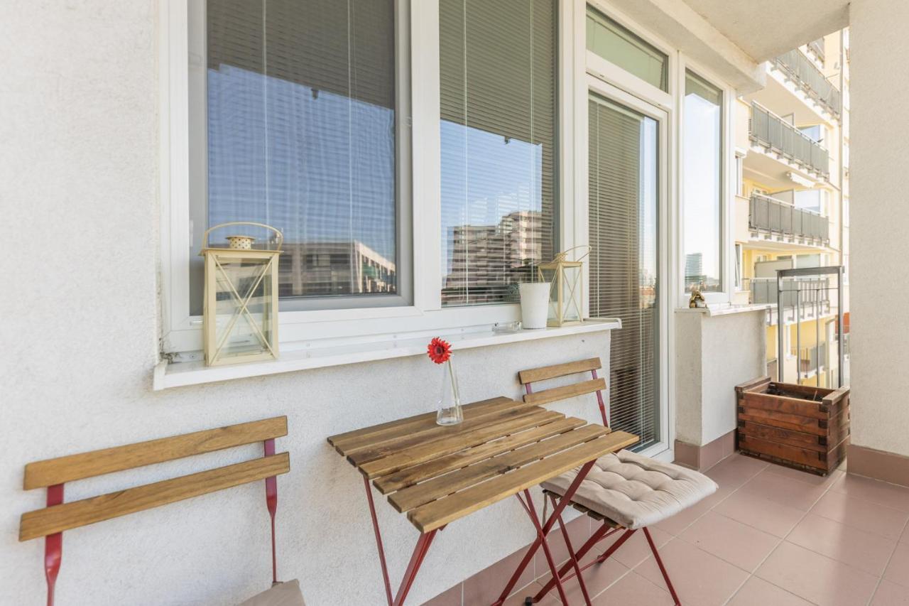 Apartman V Aleji Братислава Екстериор снимка